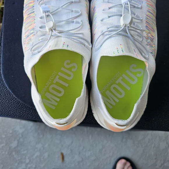 Men's Size 11 - Vivobarefoot Motus Flex White Space Dye
